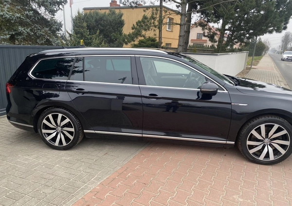 Volkswagen Passat cena 62999 przebieg: 213500, rok produkcji 2014 z Mogilno małe 137